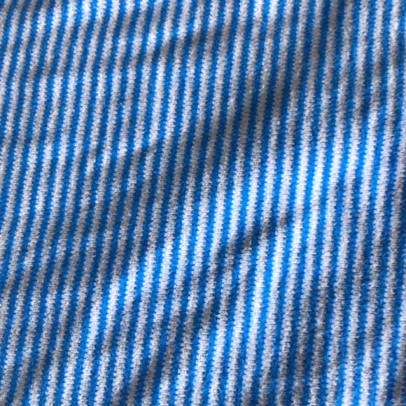 Lululemon Vinyasa Scarf - Picture 3 of 3